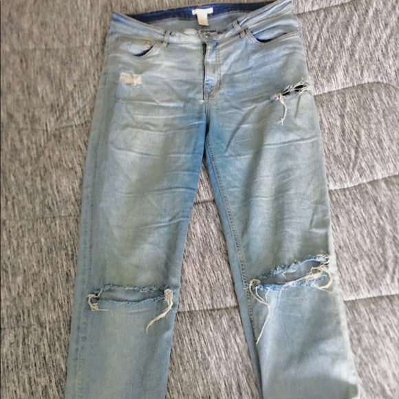 boyfriend ripped jeans h&m